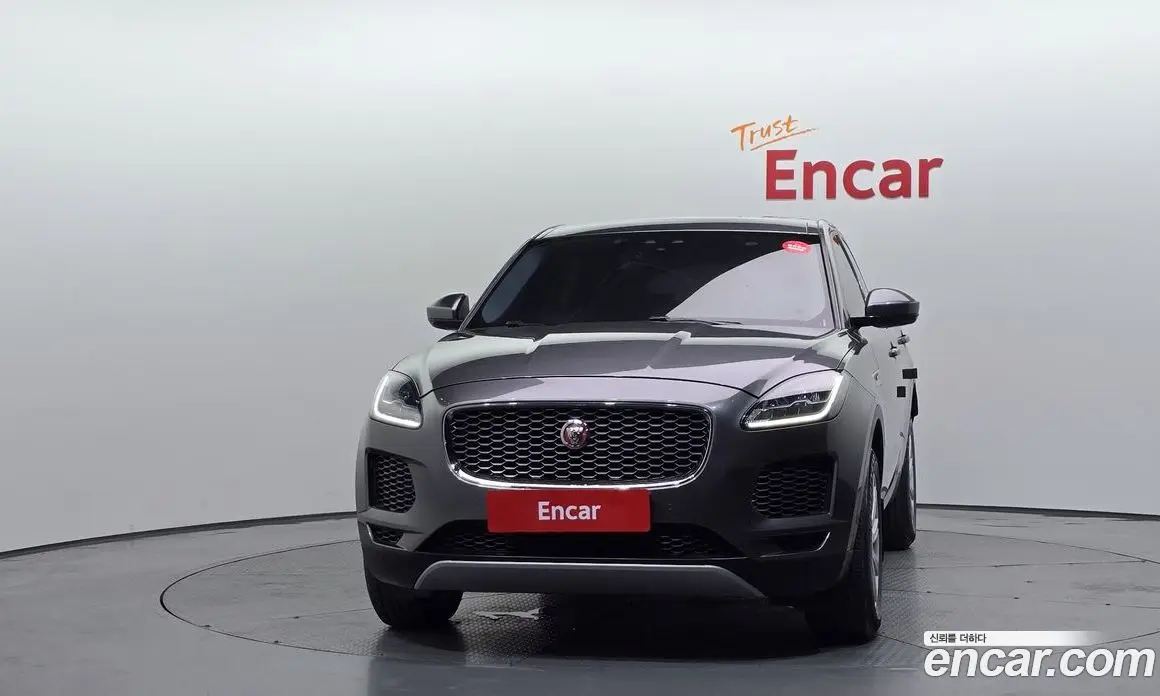 Jaguar E-Pace 2018 2.0 автомат (гидро), фото 3