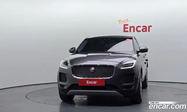 Jaguar E-Pace 2018 2.0 автомат (гидро), миниатюра 3