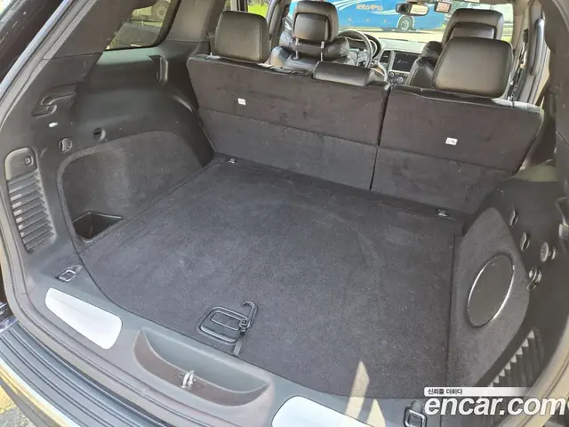 Jeep Cherokee 2018 3.6 автомат (гидро), миниатюра 11 Jeep Cherokee 2018 3.6 автомат (гидро), миниатюра 11