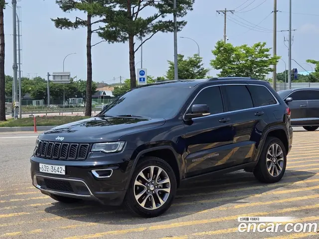 Jeep Cherokee 2018 3.6 автомат (гидро), миниатюра 4 Jeep Cherokee 2018 3.6 автомат (гидро), миниатюра 4