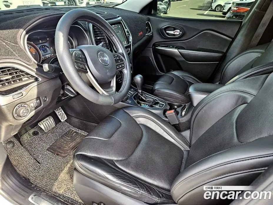 Jeep Cherokee 2020 2.4 автомат (гидро), фото 19