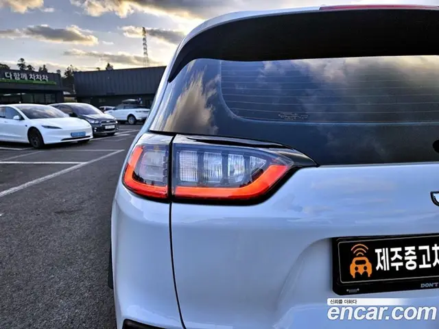 Jeep Cherokee 2020 2.4 автомат (гидро), миниатюра 8