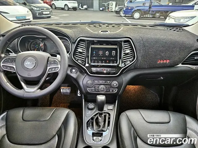 Jeep Cherokee 2020 2.4 автомат (гидро), миниатюра 9