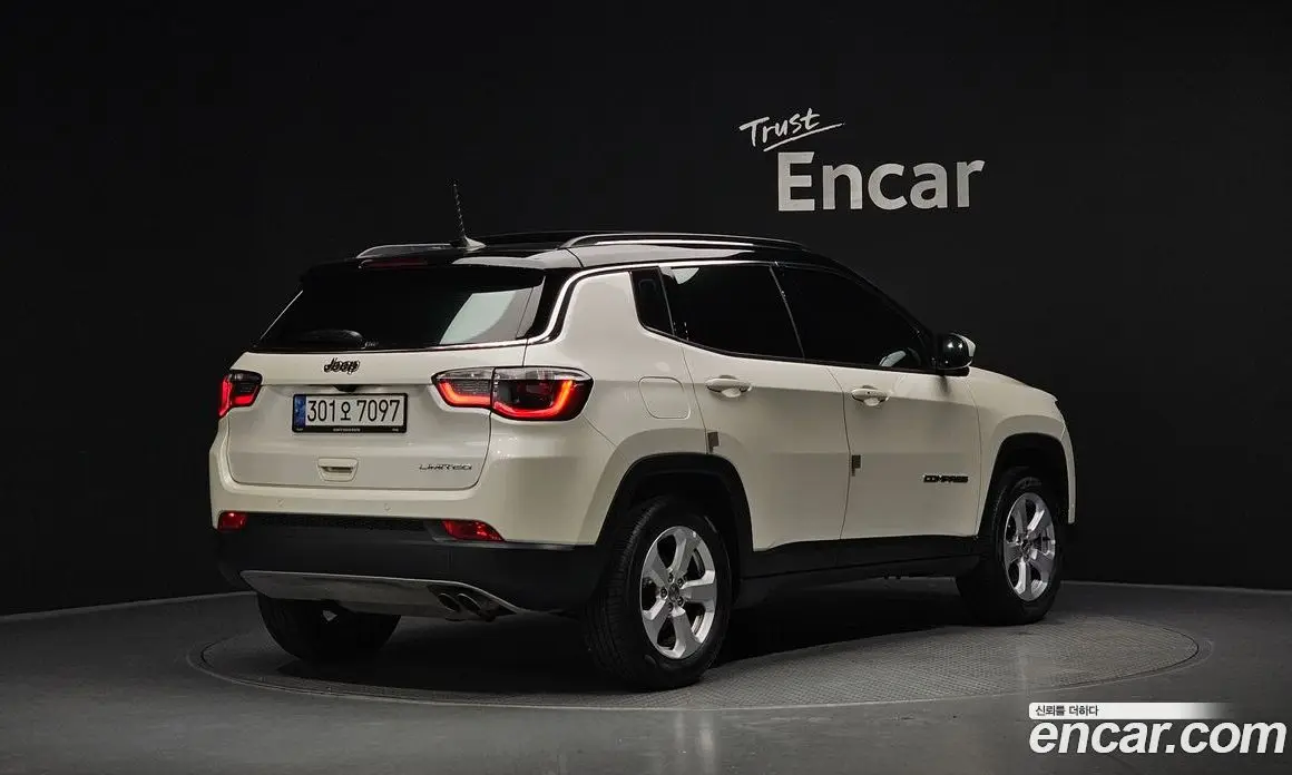 Jeep Compass 2021 2.4 автомат (гидро), фото 1 Jeep Compass 2021 2.4 автомат (гидро), фото 1