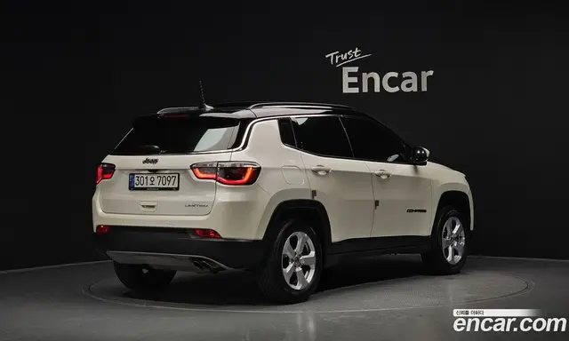 Jeep Compass 2021 2.4 автомат (гидро), миниатюра 1 Jeep Compass 2021 2.4 автомат (гидро), миниатюра 1