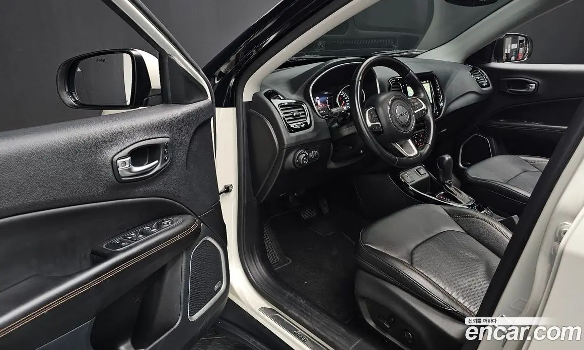 Jeep Compass 2021 2.4 автомат (гидро), фото 16 Jeep Compass 2021 2.4 автомат (гидро), фото 16