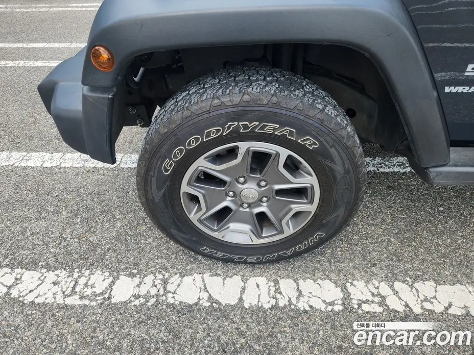Jeep Wrangler 2017 3.6 автомат (гидро), фото 14 Jeep Wrangler 2017 3.6 автомат (гидро), фото 14