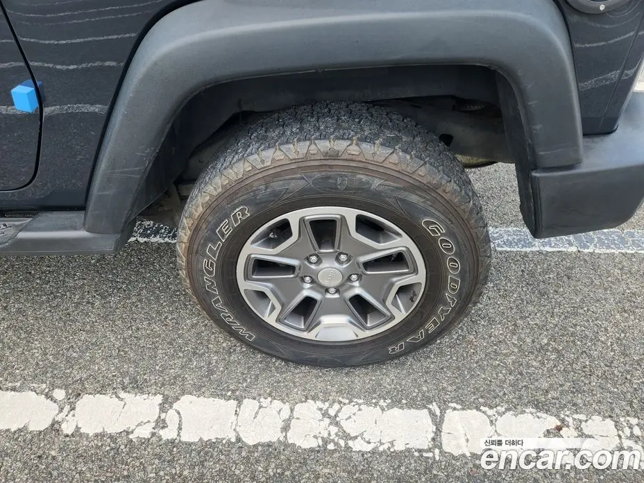 Jeep Wrangler 2017 3.6 автомат (гидро), фото 15 Jeep Wrangler 2017 3.6 автомат (гидро), фото 15