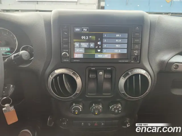 Jeep Wrangler 2017 3.6 автомат (гидро), миниатюра 10 Jeep Wrangler 2017 3.6 автомат (гидро), миниатюра 10
