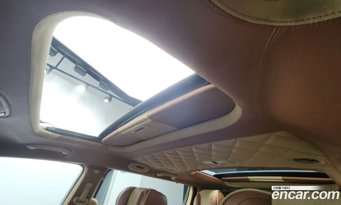 Kia Carnival 2017 2.2 автомат (гидро), фото 24 Kia Carnival 2017 2.2 автомат (гидро), фото 24