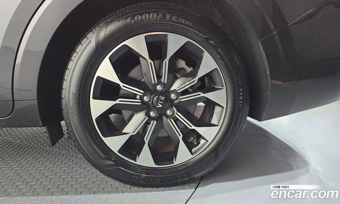 Kia Carnival 2021 3.5 автомат (гидро), фото 7 Kia Carnival 2021 3.5 автомат (гидро), фото 7