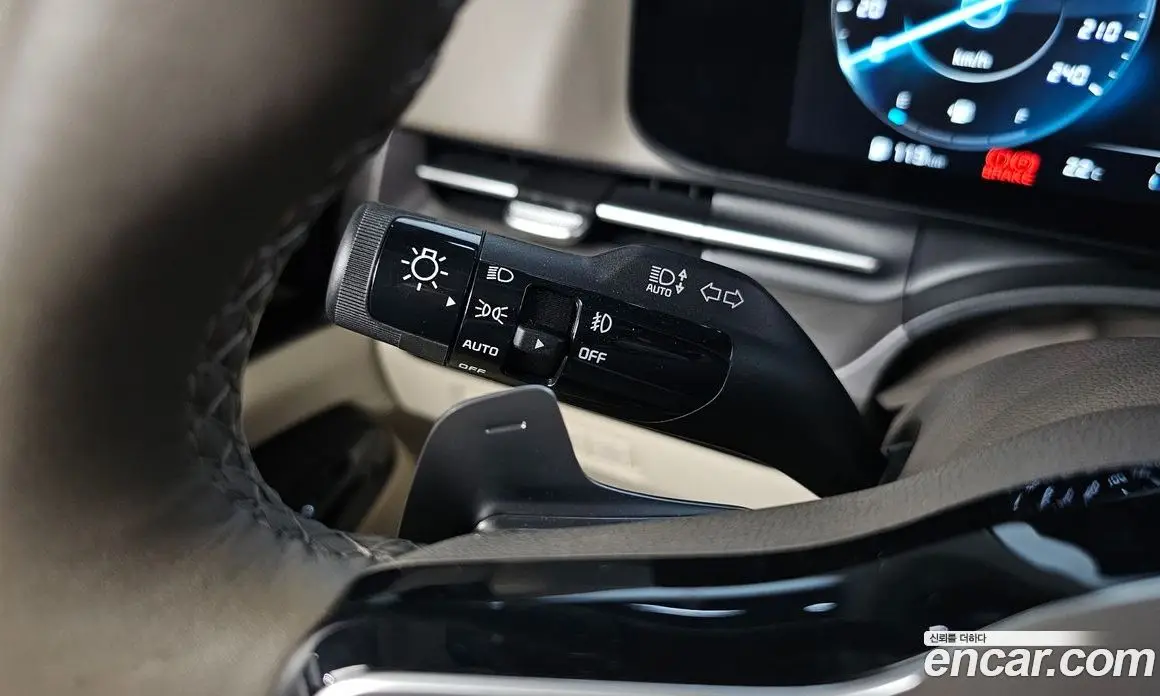 Kia Carnival 2022 3.5 автомат (гидро), фото 22 Kia Carnival 2022 3.5 автомат (гидро), фото 22