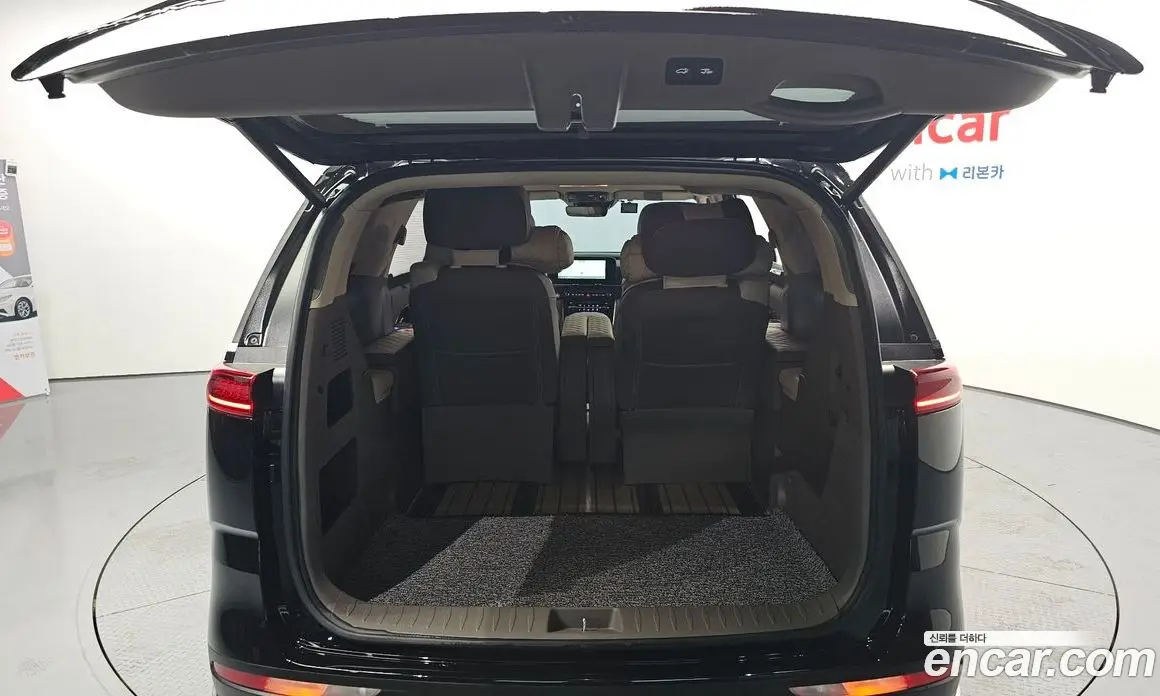 Kia Carnival 2022 3.5 автомат (гидро), фото 26 Kia Carnival 2022 3.5 автомат (гидро), фото 26