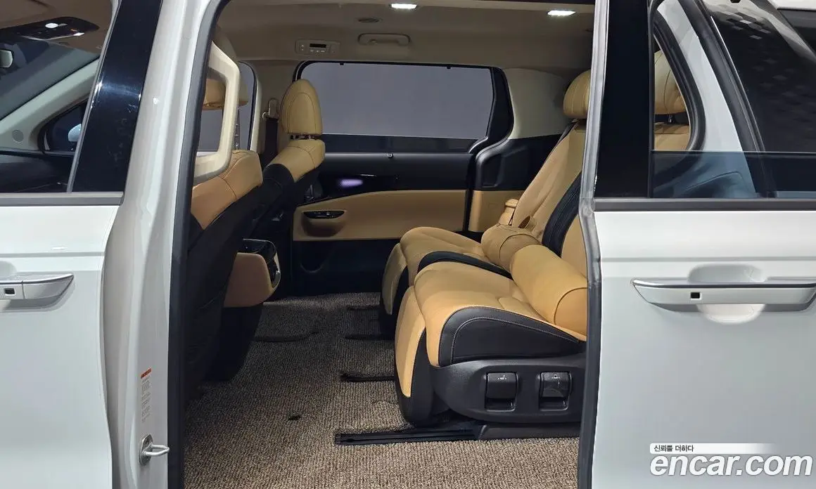 Kia Carnival 2022 3.5 автомат (гидро), фото 18 Kia Carnival 2022 3.5 автомат (гидро), фото 18