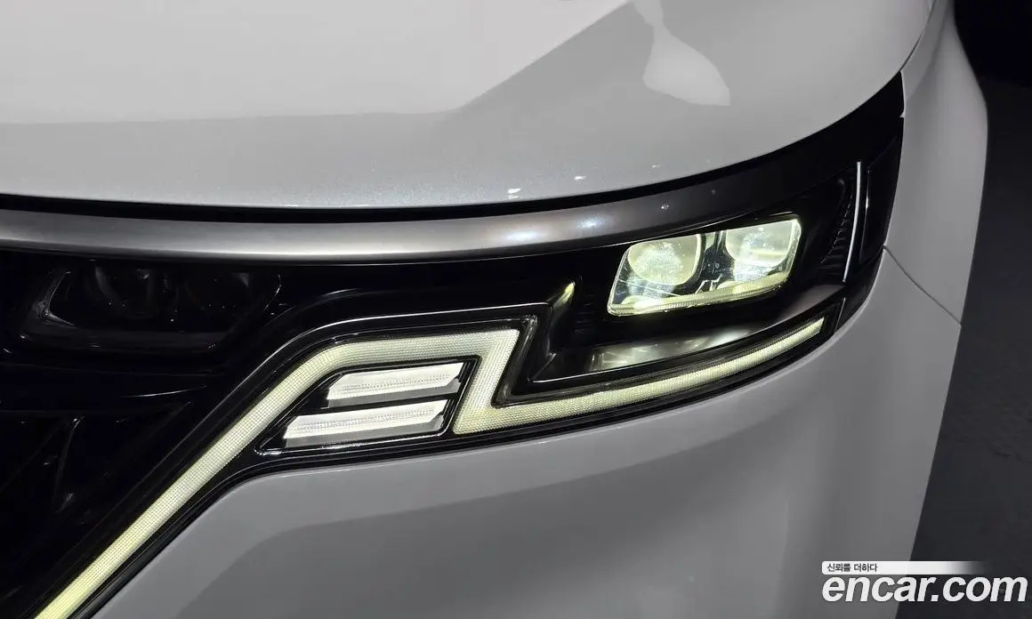 Kia Carnival 2022 3.5 автомат (гидро), фото 8 Kia Carnival 2022 3.5 автомат (гидро), фото 8