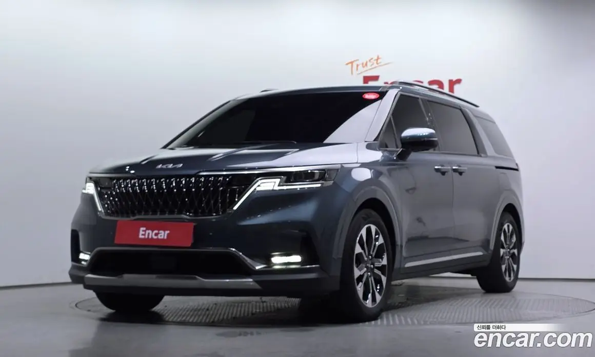 Kia Carnival 2023 3.5 автомат (гидро), фото 1 Kia Carnival 2023 3.5 автомат (гидро), фото 1