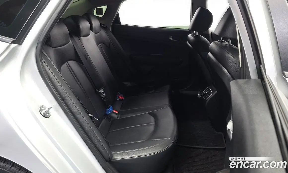 Kia K5 (Optima) 2018 2.0 автомат (гидро), фото 17 Kia K5 (Optima) 2018 2.0 автомат (гидро), фото 17