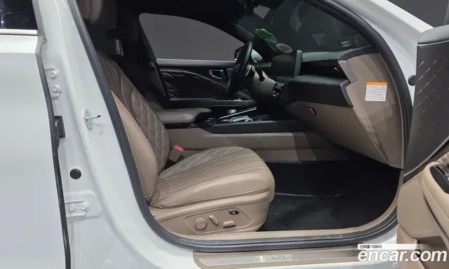 Kia K8 2023 1.6 автомат (гидро), миниатюра 11 Kia K8 2023 1.6 автомат (гидро), миниатюра 11
