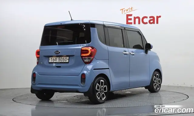 Kia Ray 2018 1.0 автомат (гидро), миниатюра 2 Kia Ray 2018 1.0 автомат (гидро), миниатюра 2