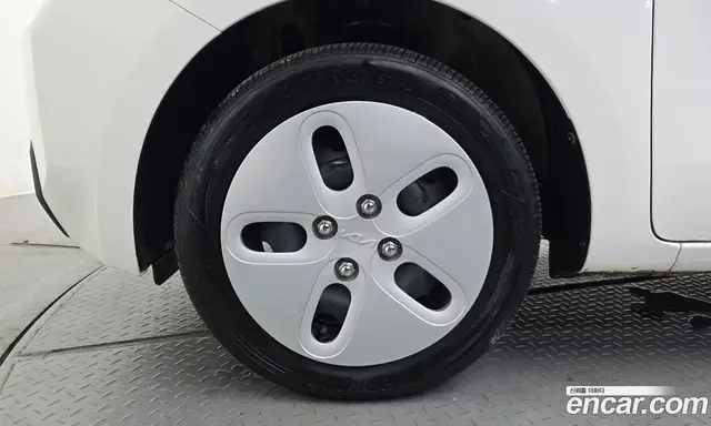 Kia Ray 2023 1.0 автомат (гидро), миниатюра 5 Kia Ray 2023 1.0 автомат (гидро), миниатюра 5