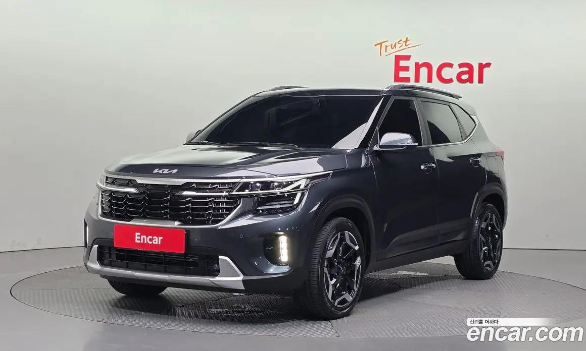 Kia Seltos 2024 1.6 автомат (гидро), фото 1 Kia Seltos 2024 1.6 автомат (гидро), фото 1