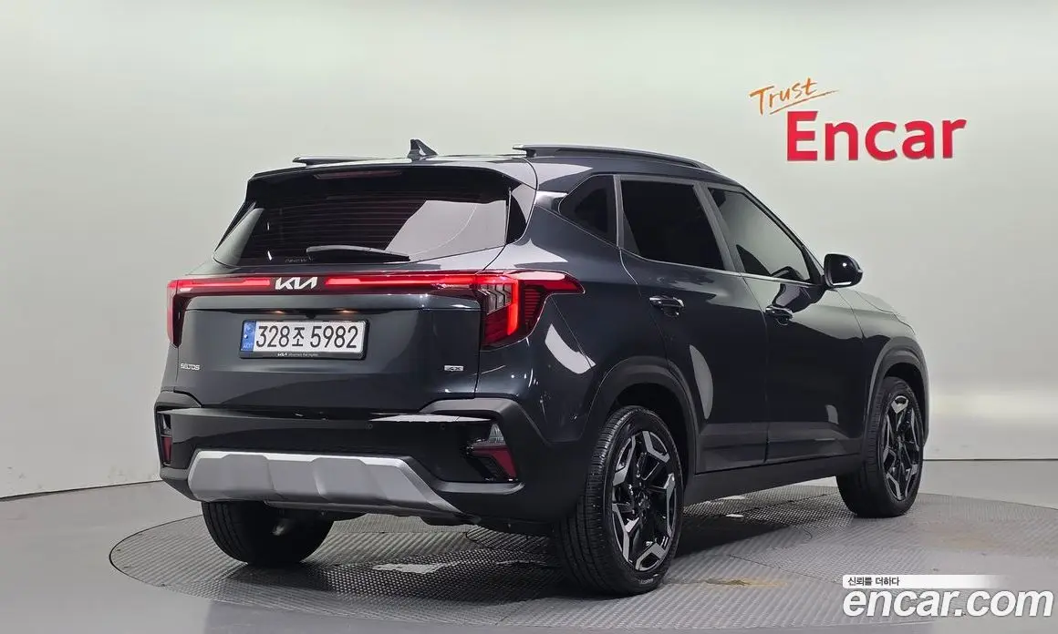 Kia Seltos 2024 1.6 автомат (гидро), фото 2 Kia Seltos 2024 1.6 автомат (гидро), фото 2