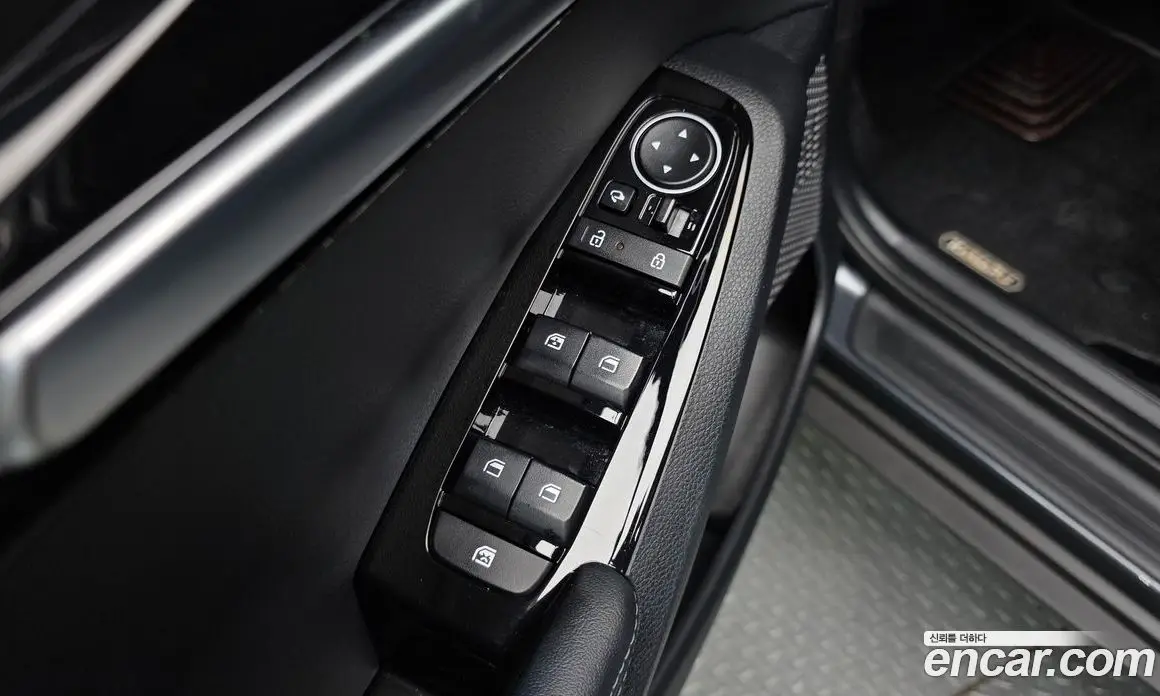 Kia Seltos 2024 1.6 автомат (гидро), фото 11 Kia Seltos 2024 1.6 автомат (гидро), фото 11