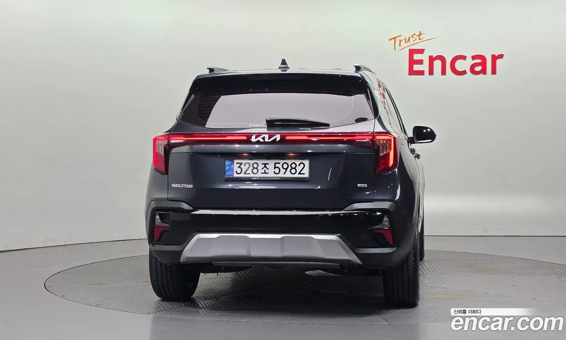 Kia Seltos 2024 1.6 автомат (гидро), фото 4 Kia Seltos 2024 1.6 автомат (гидро), фото 4