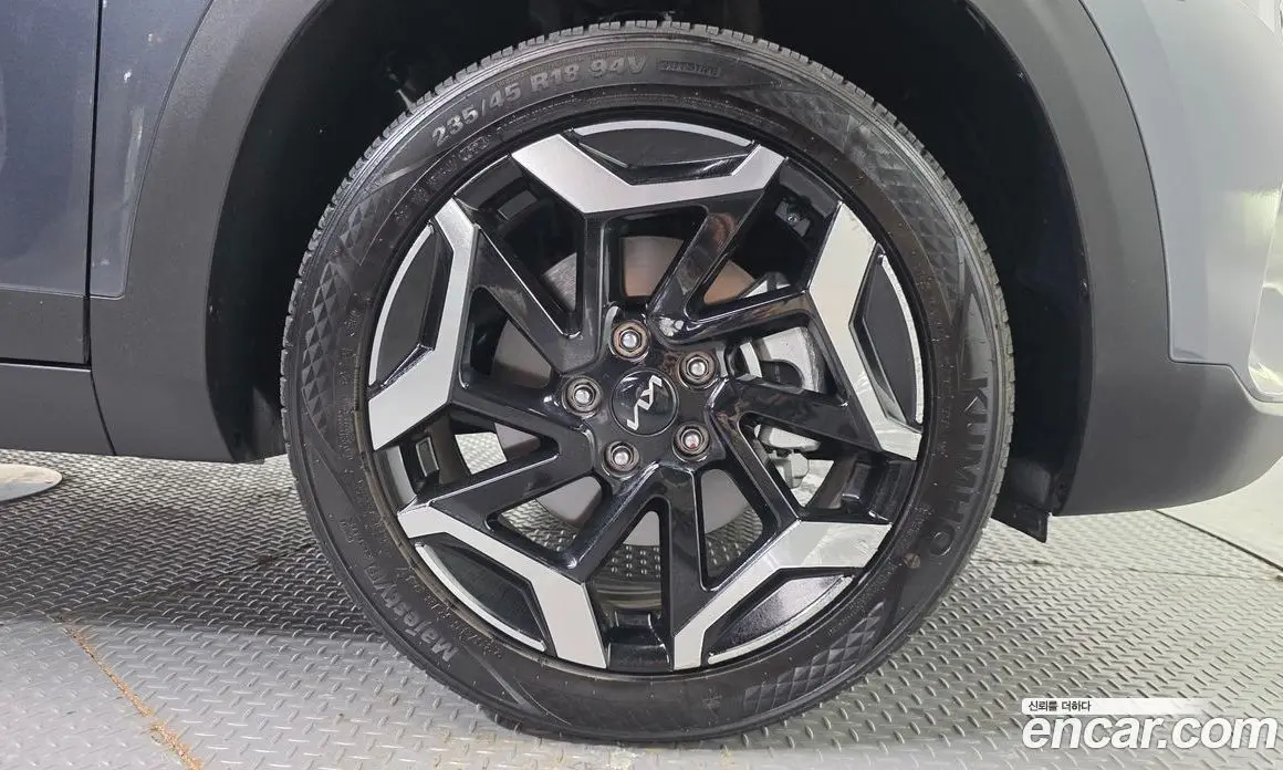 Kia Seltos 2024 1.6 автомат (гидро), фото 5 Kia Seltos 2024 1.6 автомат (гидро), фото 5