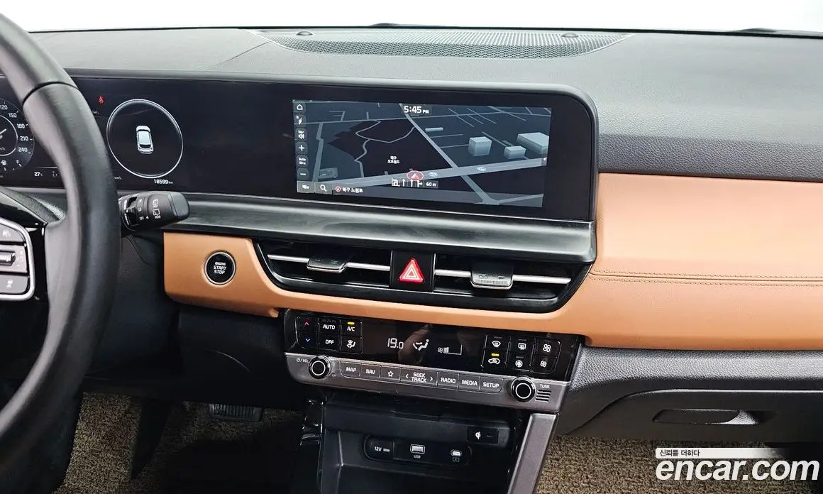 Kia Seltos 2024 1.6 автомат (гидро), фото 13 Kia Seltos 2024 1.6 автомат (гидро), фото 13
