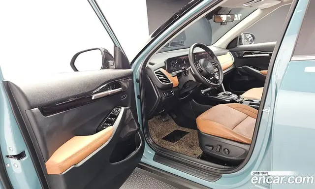 Kia Seltos 2024 1.6 автомат (гидро), миниатюра 10 Kia Seltos 2024 1.6 автомат (гидро), миниатюра 10