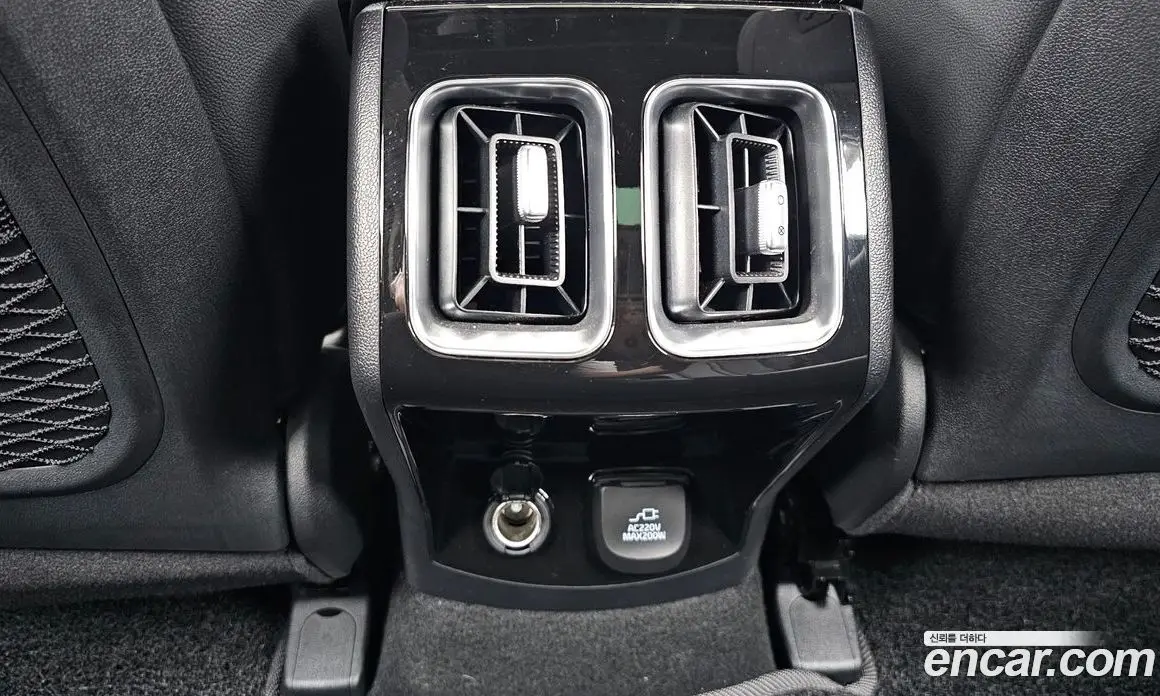 Kia Sorento 2023 2.5 автомат (гидро), фото 31 Kia Sorento 2023 2.5 автомат (гидро), фото 31