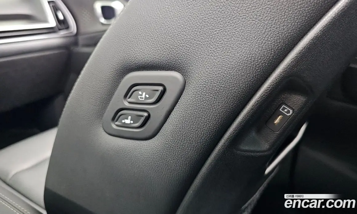 Kia Sorento 2023 2.5 автомат (гидро), фото 33 Kia Sorento 2023 2.5 автомат (гидро), фото 33