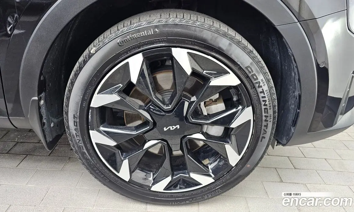 Kia Sorento 2023 2.5 автомат (гидро), фото 7 Kia Sorento 2023 2.5 автомат (гидро), фото 7