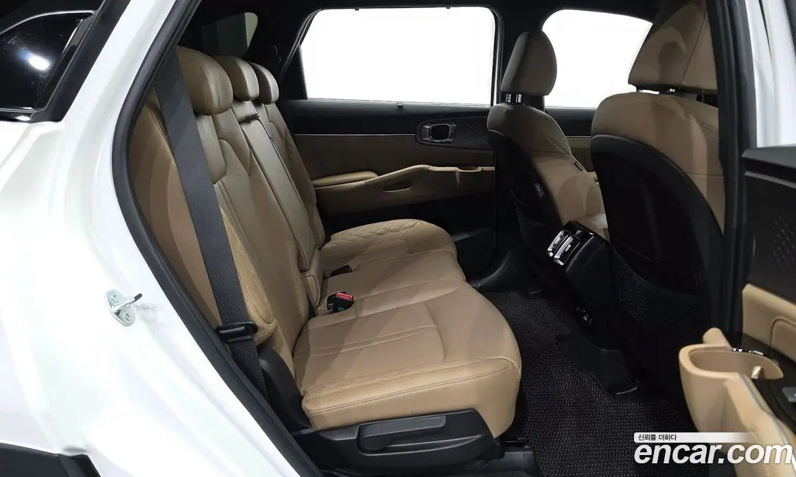 Kia Sorento 2024 1.6 автомат (гидро), фото 18 Kia Sorento 2024 1.6 автомат (гидро), фото 18