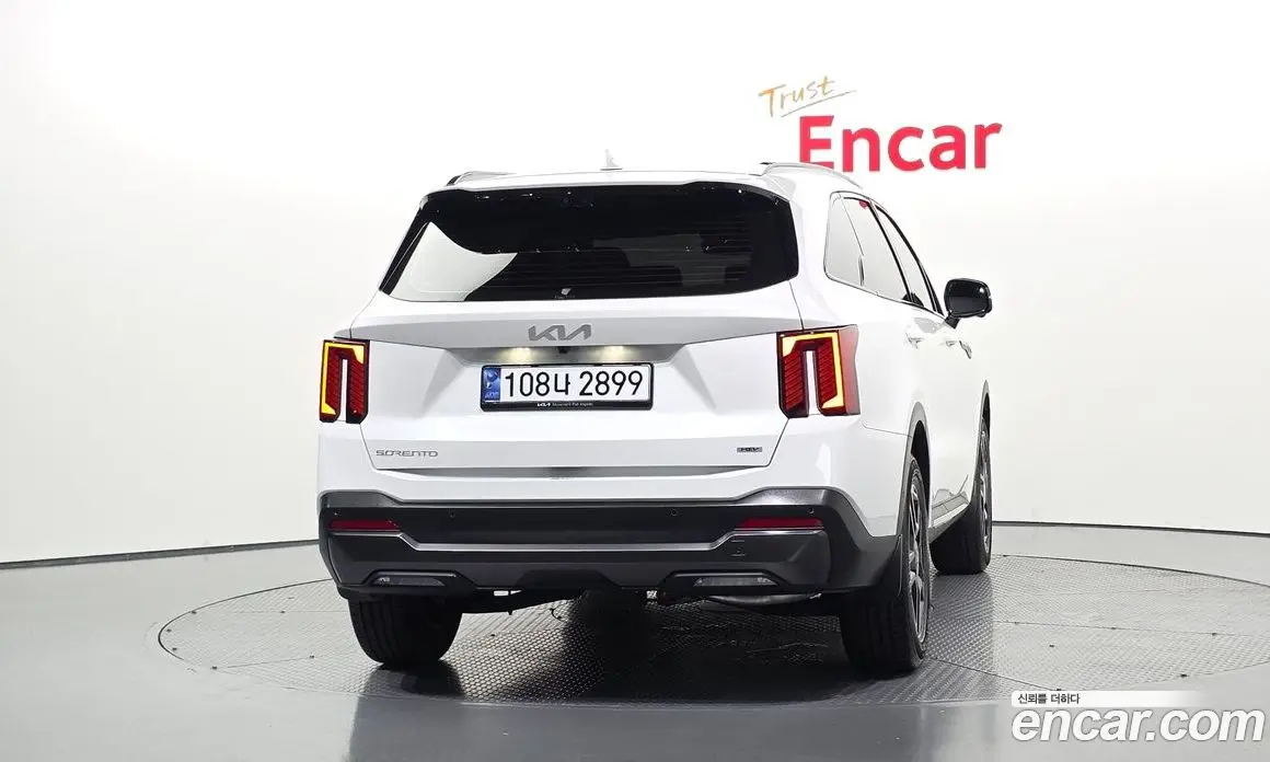 Kia Sorento 2024 1.6 автомат (гидро), фото 4 Kia Sorento 2024 1.6 автомат (гидро), фото 4