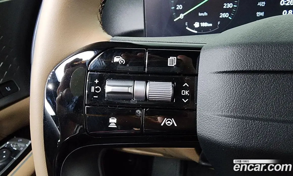 Kia Sorento 2026 2.5 автомат (гидро), фото 23 Kia Sorento 2026 2.5 автомат (гидро), фото 23