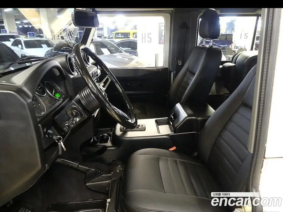 Land Rover Defender 2010 2.4 автомат (гидро), фото 7 Land Rover Defender 2010 2.4 автомат (гидро), фото 7