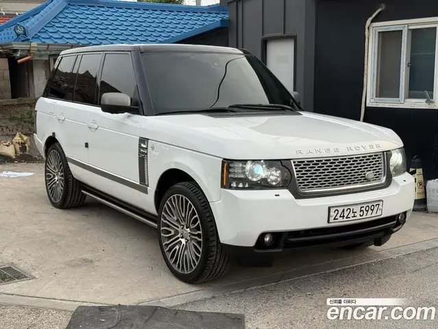 Land Rover Range Rover 2012 4.4 автомат (гидро), миниатюра 2 Land Rover Range Rover 2012 4.4 автомат (гидро), миниатюра 2