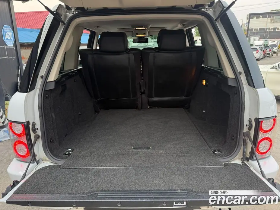 Land Rover Range Rover 2012 4.4 автомат (гидро), фото 19 Land Rover Range Rover 2012 4.4 автомат (гидро), фото 19