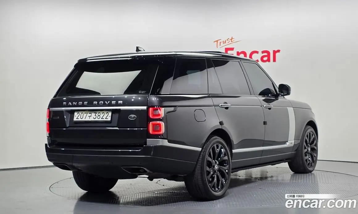Land Rover Range Rover 2019 5.0 автомат (гидро), фото 2 Land Rover Range Rover 2019 5.0 автомат (гидро), фото 2