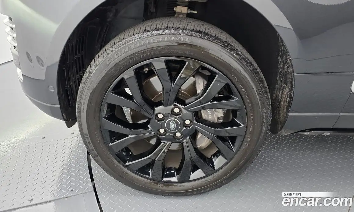 Land Rover Range Rover 2019 5.0 автомат (гидро), фото 5 Land Rover Range Rover 2019 5.0 автомат (гидро), фото 5
