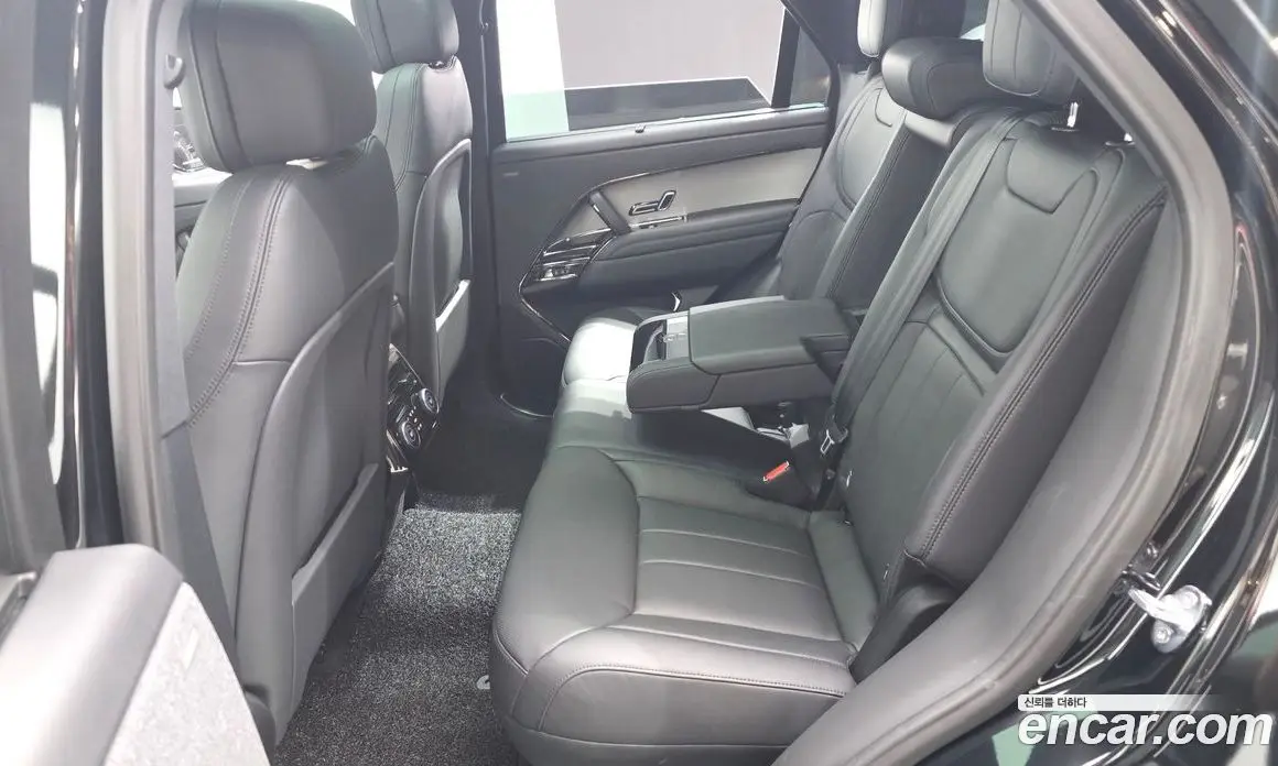 Land Rover Range Rover Sport 2023 3.0 автомат (гидро), фото 18 Land Rover Range Rover Sport 2023 3.0 автомат (гидро), фото 18