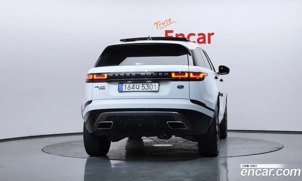 Land Rover Range Rover Velar 2018 3.0 автомат (гидро), фото 4 Land Rover Range Rover Velar 2018 3.0 автомат (гидро), фото 4
