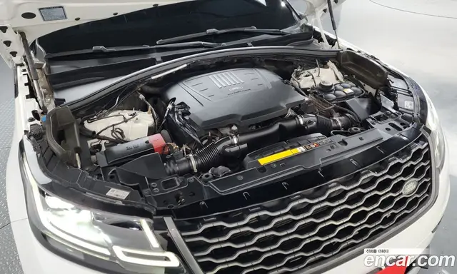 Land Rover Range Rover Velar 2018 3.0 автомат (гидро), миниатюра 6 Land Rover Range Rover Velar 2018 3.0 автомат (гидро), миниатюра 6
