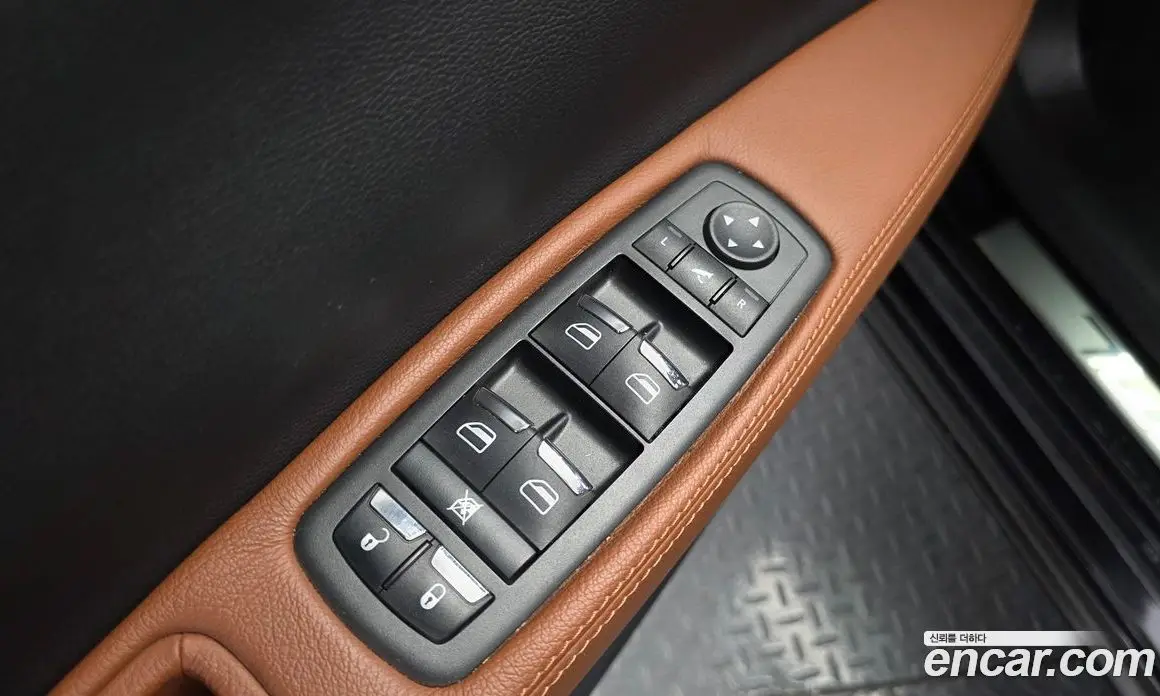 Maserati Ghibli 2014 3.0 автомат (гидро), фото 20 Maserati Ghibli 2014 3.0 автомат (гидро), фото 20