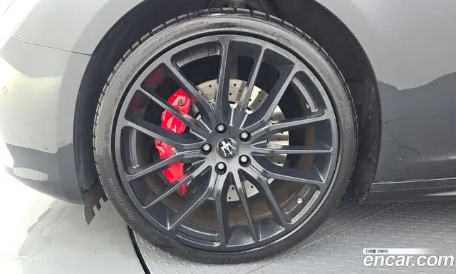 Maserati Ghibli 2014 3.0 автомат (гидро), миниатюра 5 Maserati Ghibli 2014 3.0 автомат (гидро), миниатюра 5