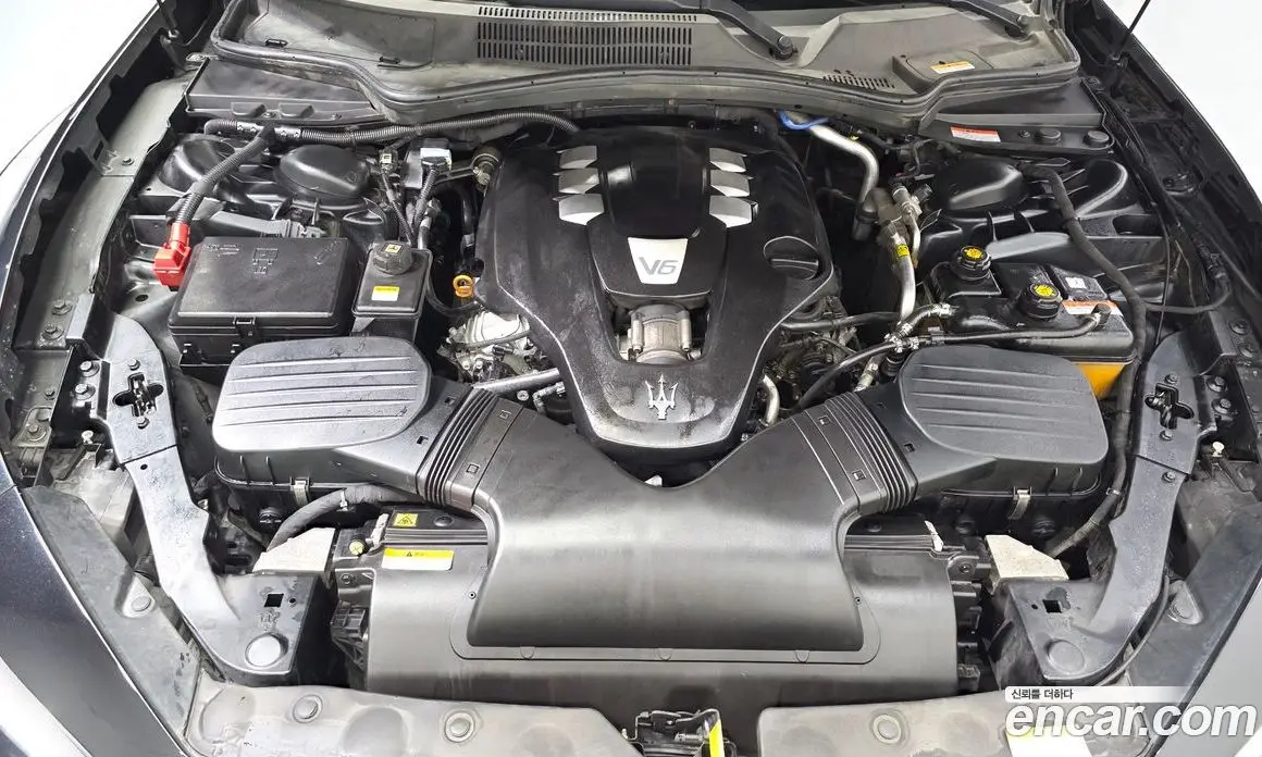 Maserati Ghibli 2014 3.0 автомат (гидро), фото 6 Maserati Ghibli 2014 3.0 автомат (гидро), фото 6