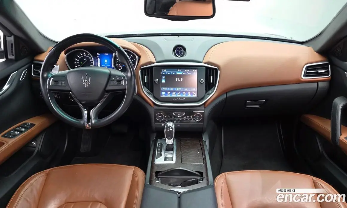 Maserati Ghibli 2014 3.0 автомат (гидро), фото 7 Maserati Ghibli 2014 3.0 автомат (гидро), фото 7
