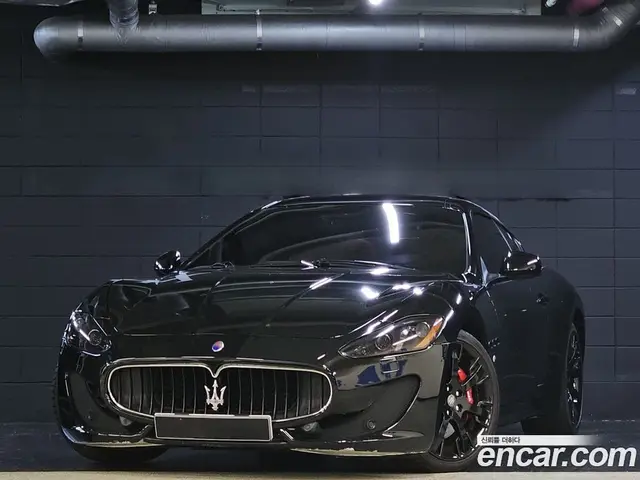 Maserati GranTurismo, 2012, 69 500 км Maserati GranTurismo, 2012, 69 500 км
